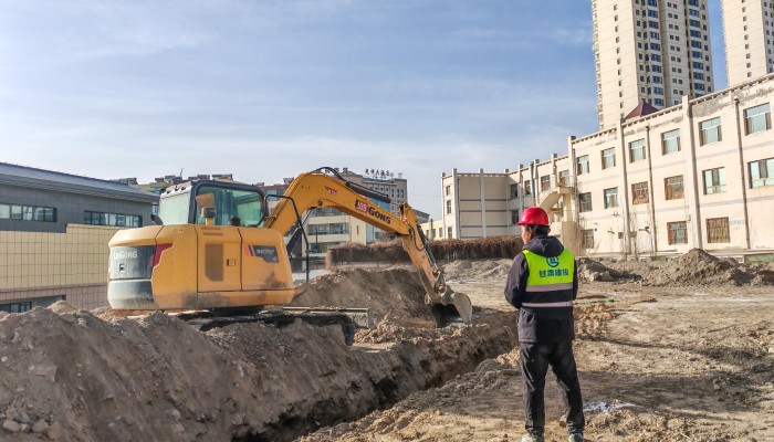 【“三抓三促”行動(dòng)】吹響項(xiàng)目建設(shè)“沖鋒號(hào)” 跑好開局起步“第一棒”